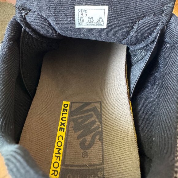 Men's Vans Atwood Deluxe Skate Shoes - Picture 6 of 7